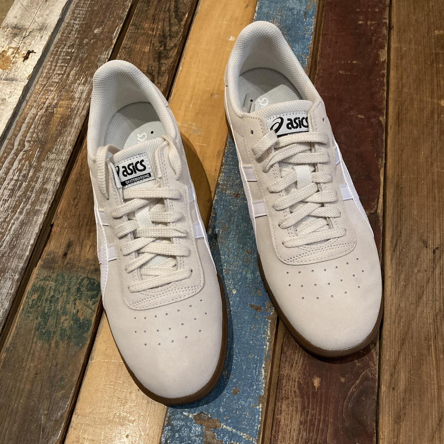 ASICS VICKKA CREAM/WHITE