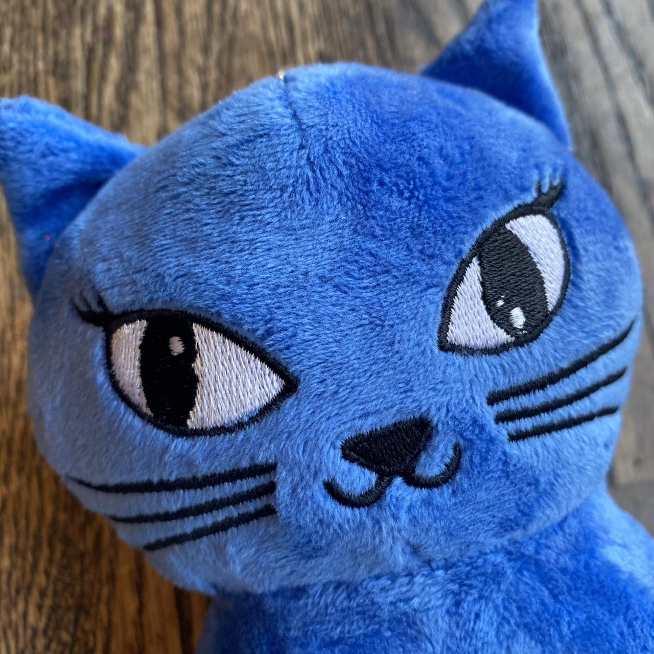 Carpet Company CAT PLUSHIE KEYCHAIN