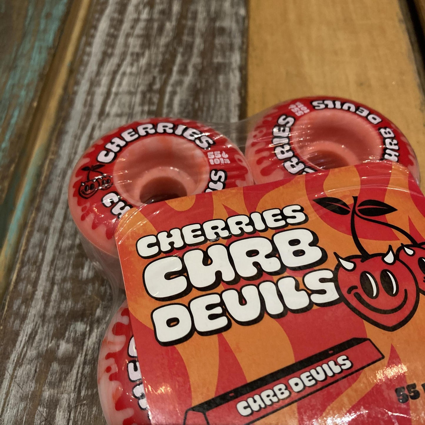 Cherries Curb Devils Red Swirl 55MM 101a