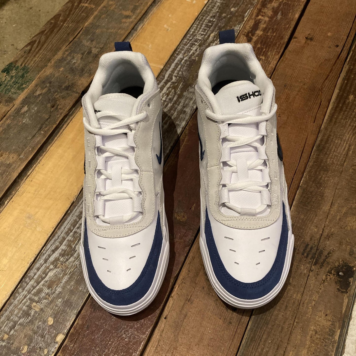 Nike SB Ishod 2 Summit White/Obsidian