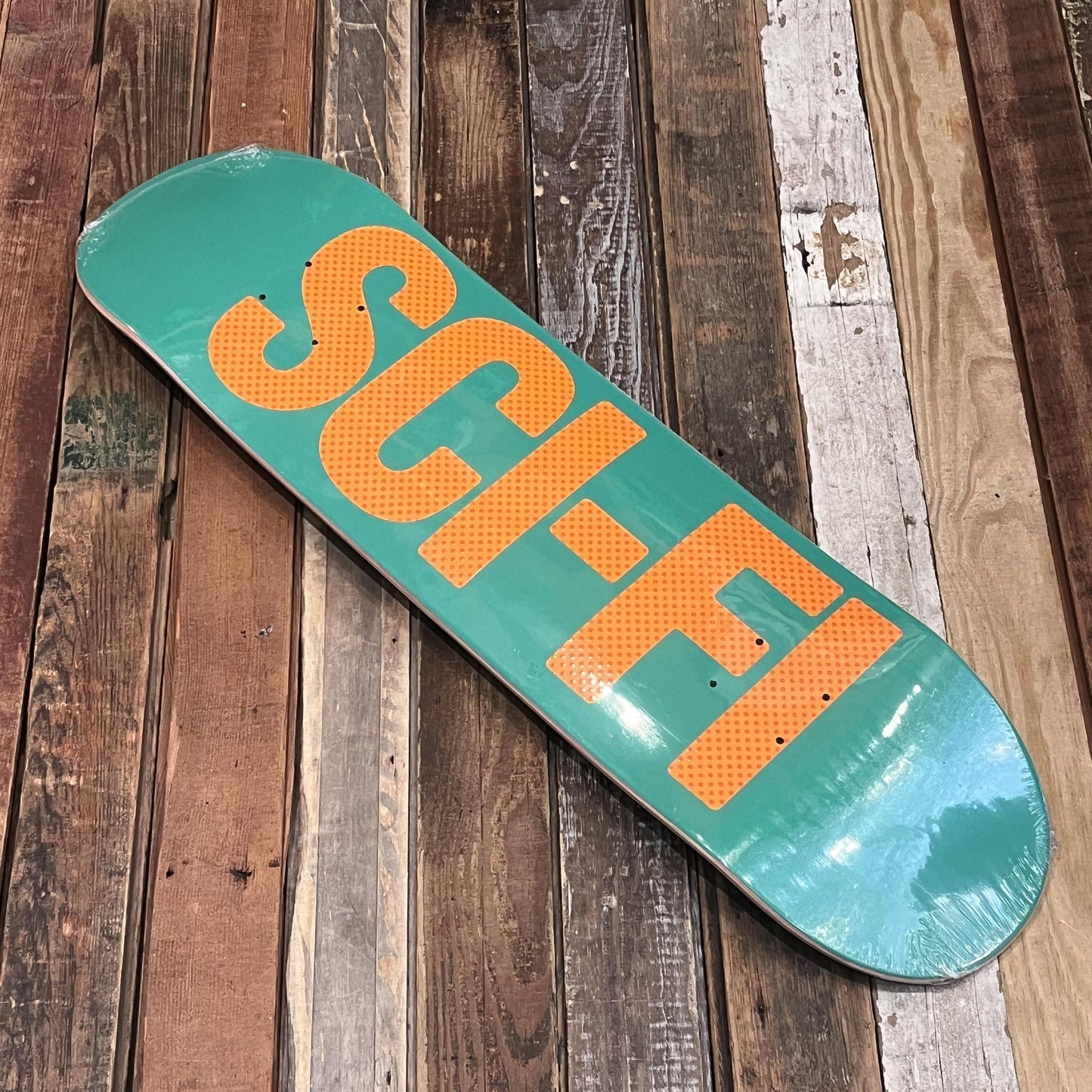 High Gloss Big Logo Board Green