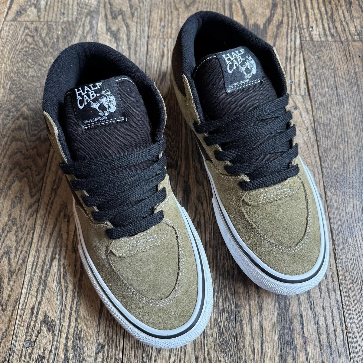 Vans Half Cab (Olive Brown)