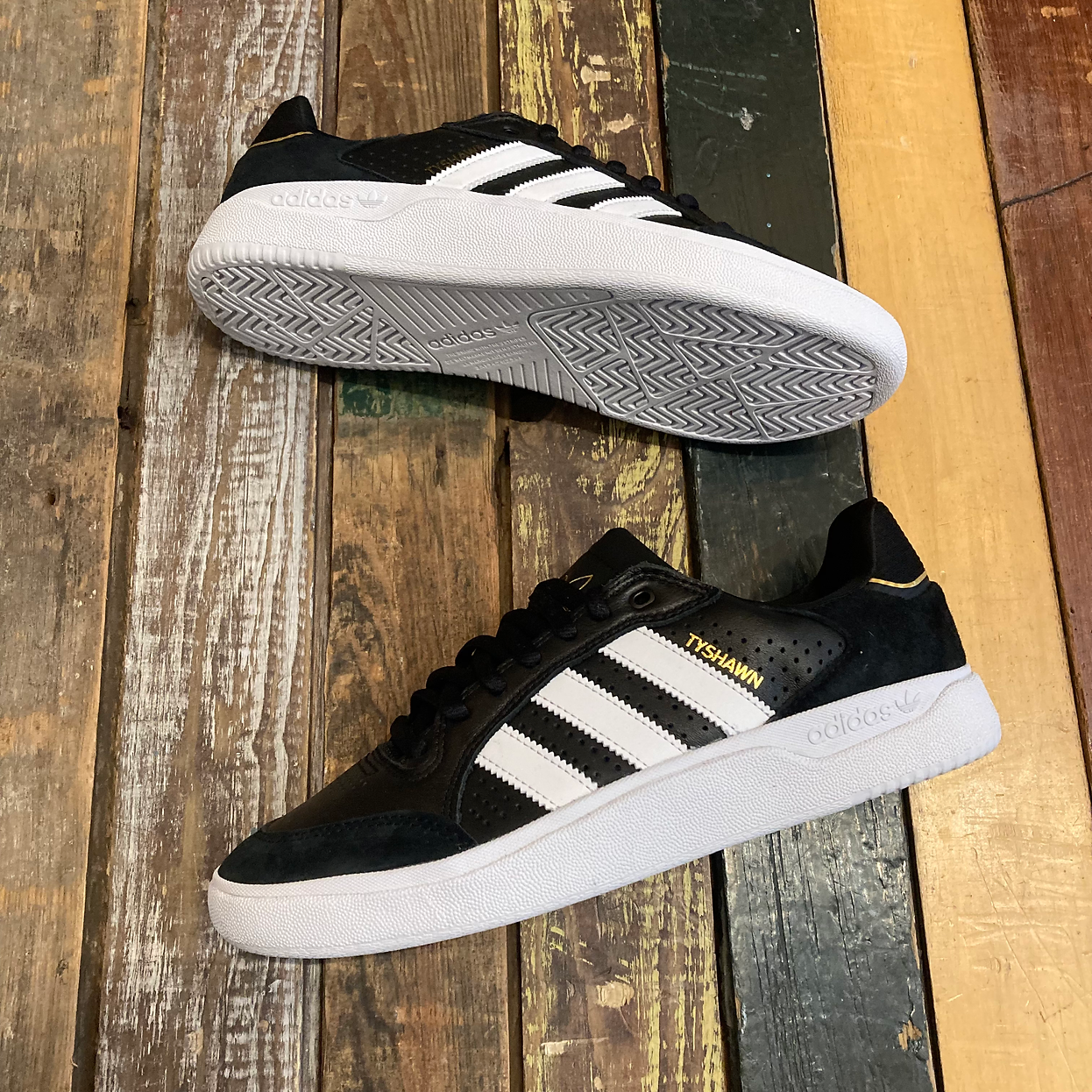 Adidas Tyshawn Low Black/White GW4891
