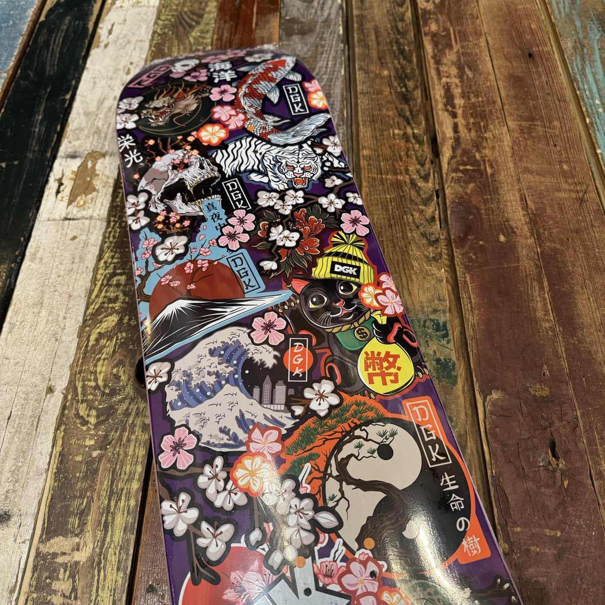 DGK Eastern Slaps Deck - 8.25"