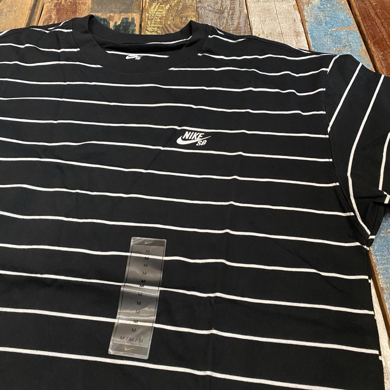 Nike SB Striped T-Shirt (Black)