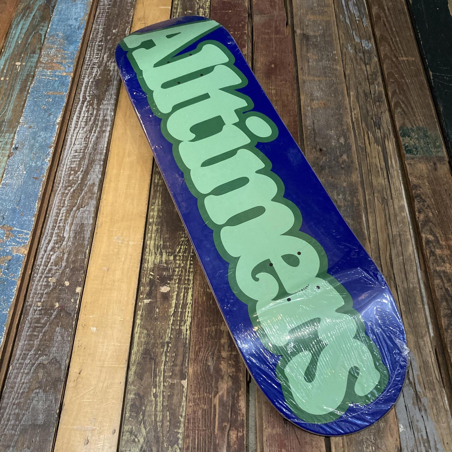 Broadway Royal Deck 8.1