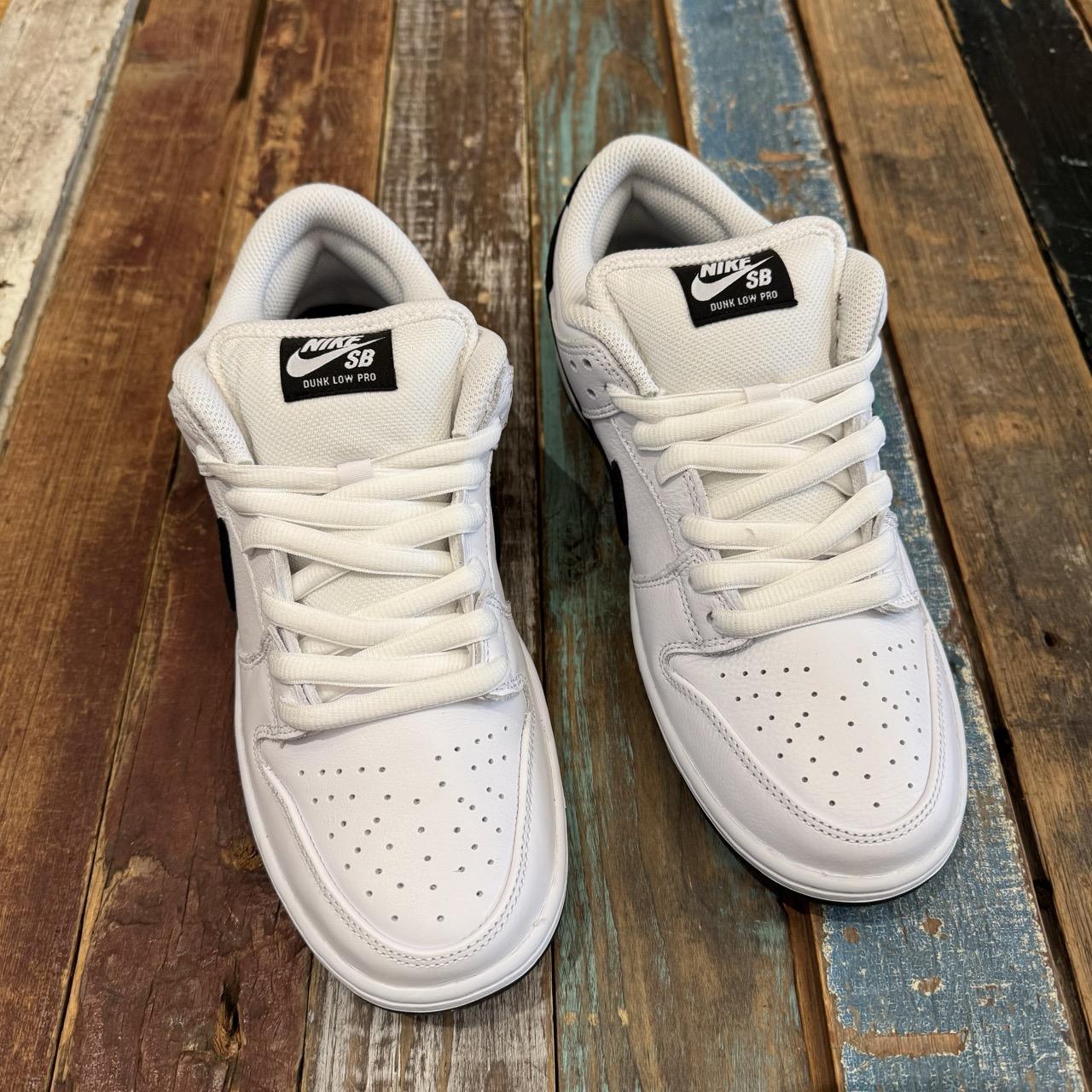 Nike SB Dunk Low Pro (White/Black)