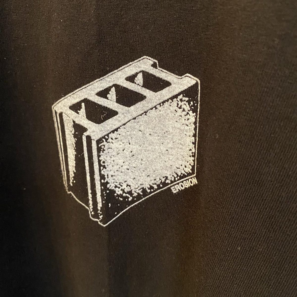 Erosion 504 Brick Tee
