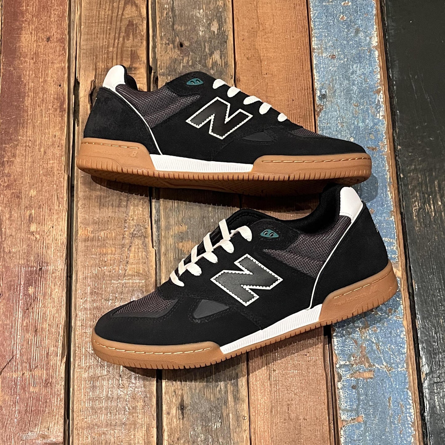 New Balance Numeric Tom Knox 600