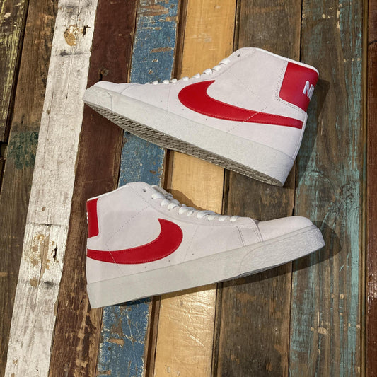 Nike SB White/Red Blazer