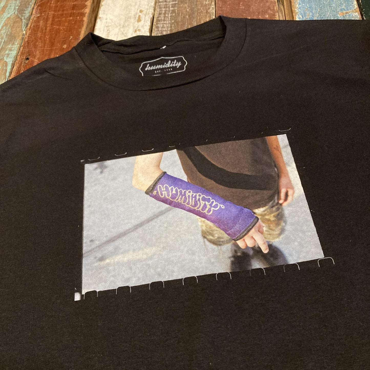 Casted Tee