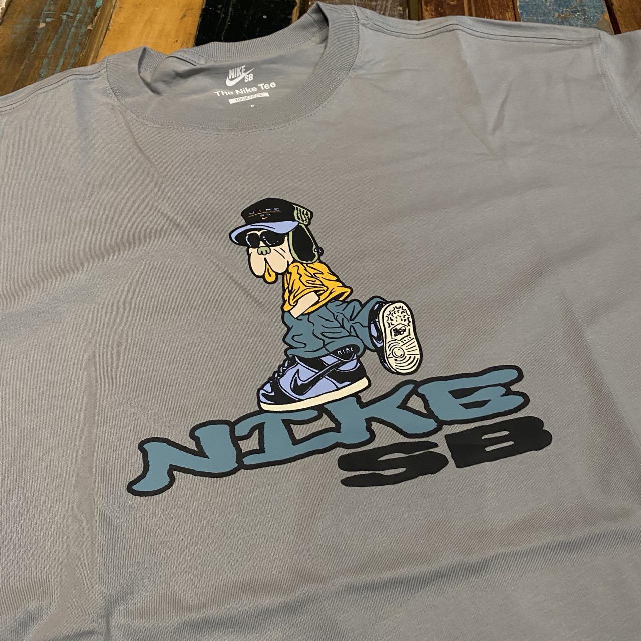 Nike SB Dunk Dog Shirt (Wolf Grey)