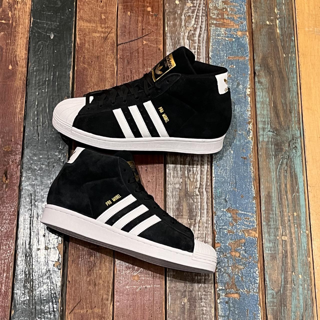 Adidas Pro Model (Core Black / White / Gold)