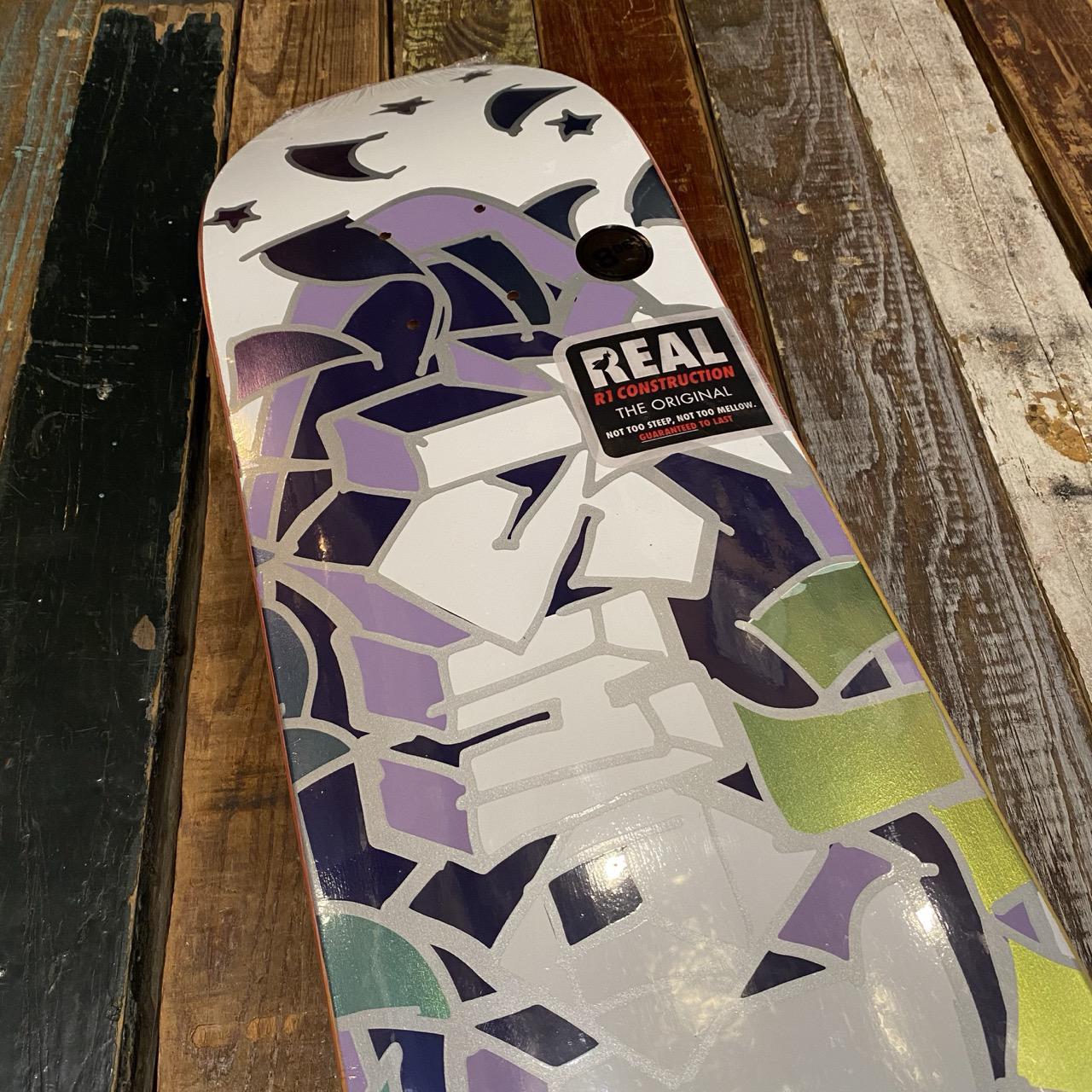 Real Ishod Oval Party Deck