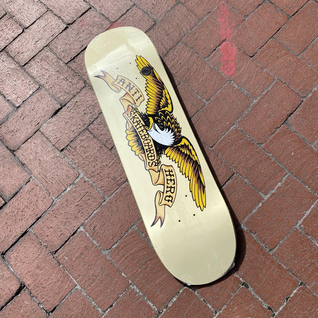 Anti-Hero Classic Eagle 8.62" Deck