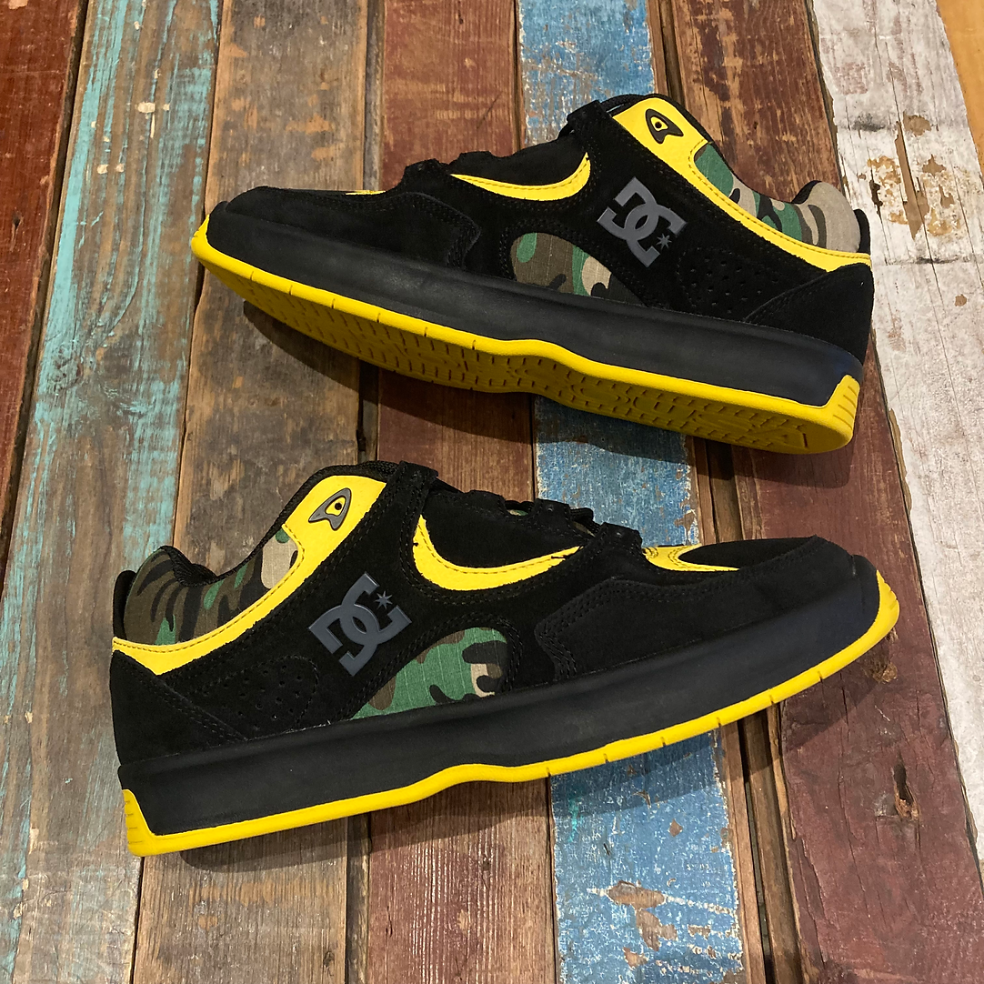 DC Shoes Thrasher Kalynx Skate Shoes ADYS100805