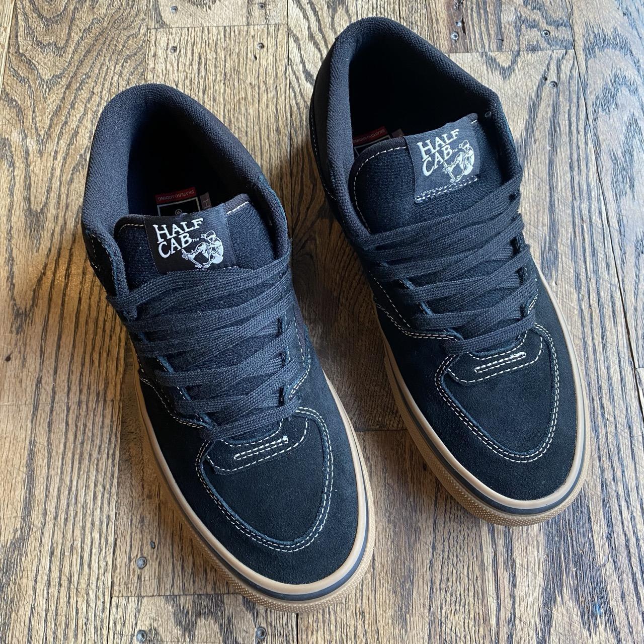 Vans Half Cab (Black/Gum Bottom/White)