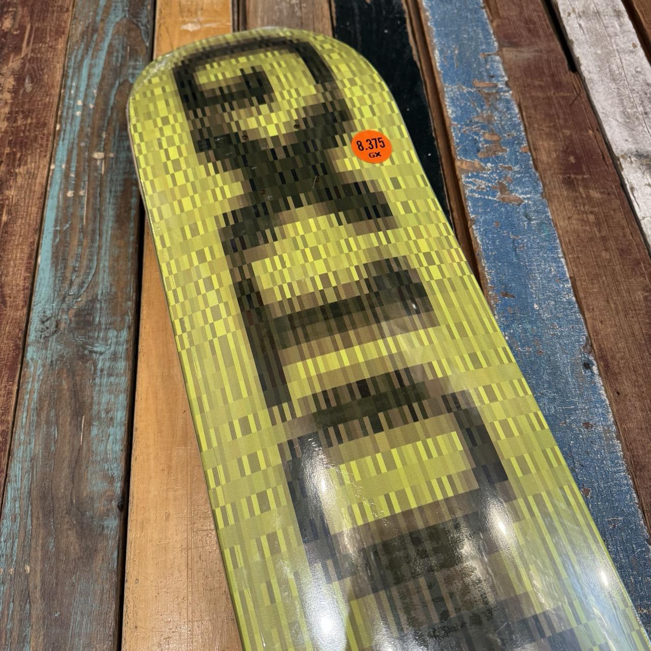 GX1000 OG Logo Blur Yellow - 8.375"