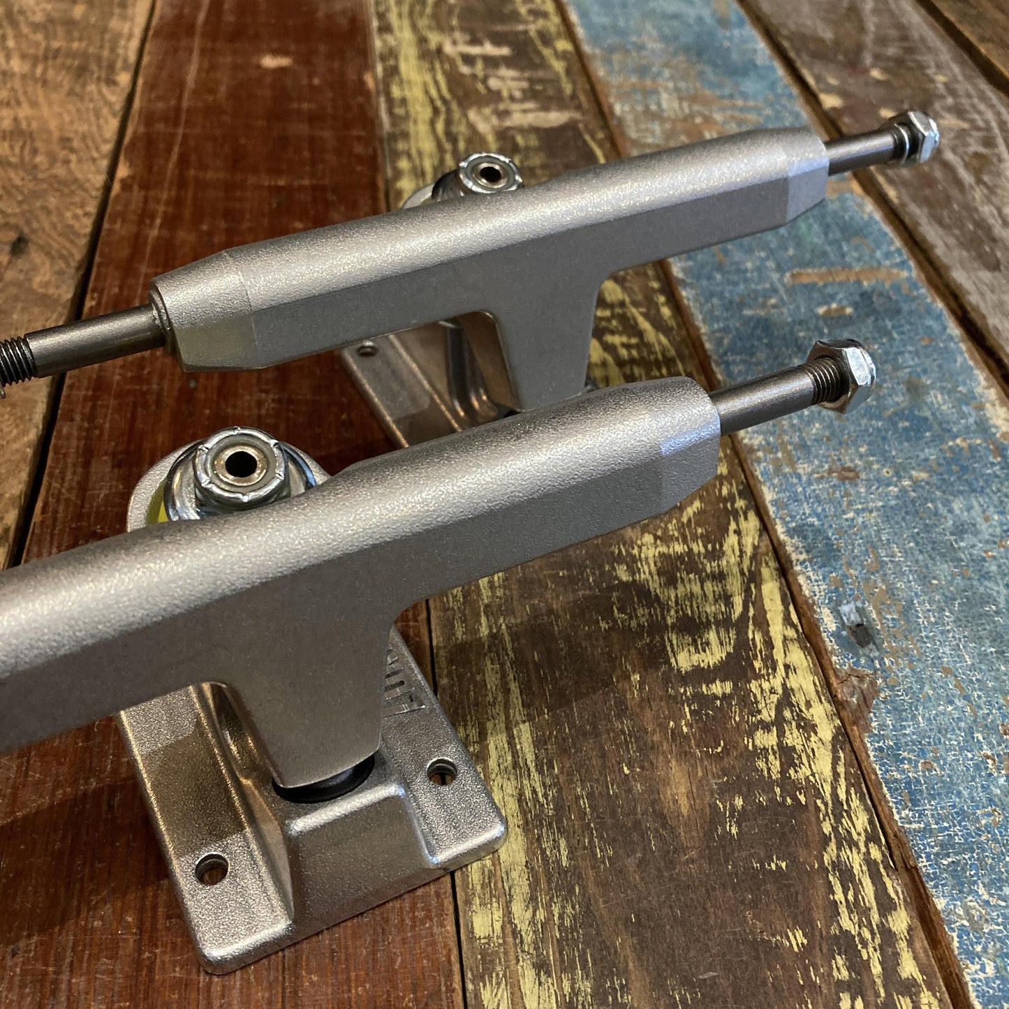 Lurpiv Hollow Polished (Set of 2)