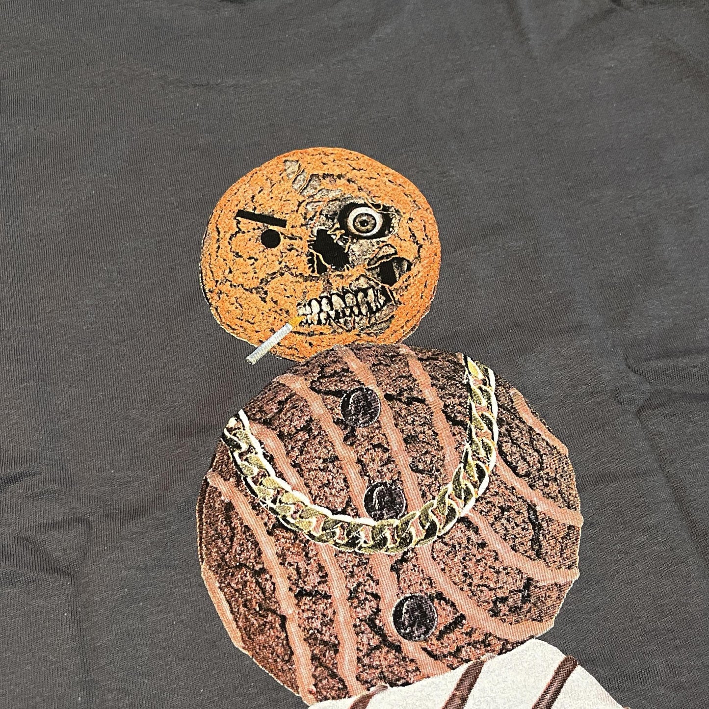 HALLOWEEN SNACKMAN TEE