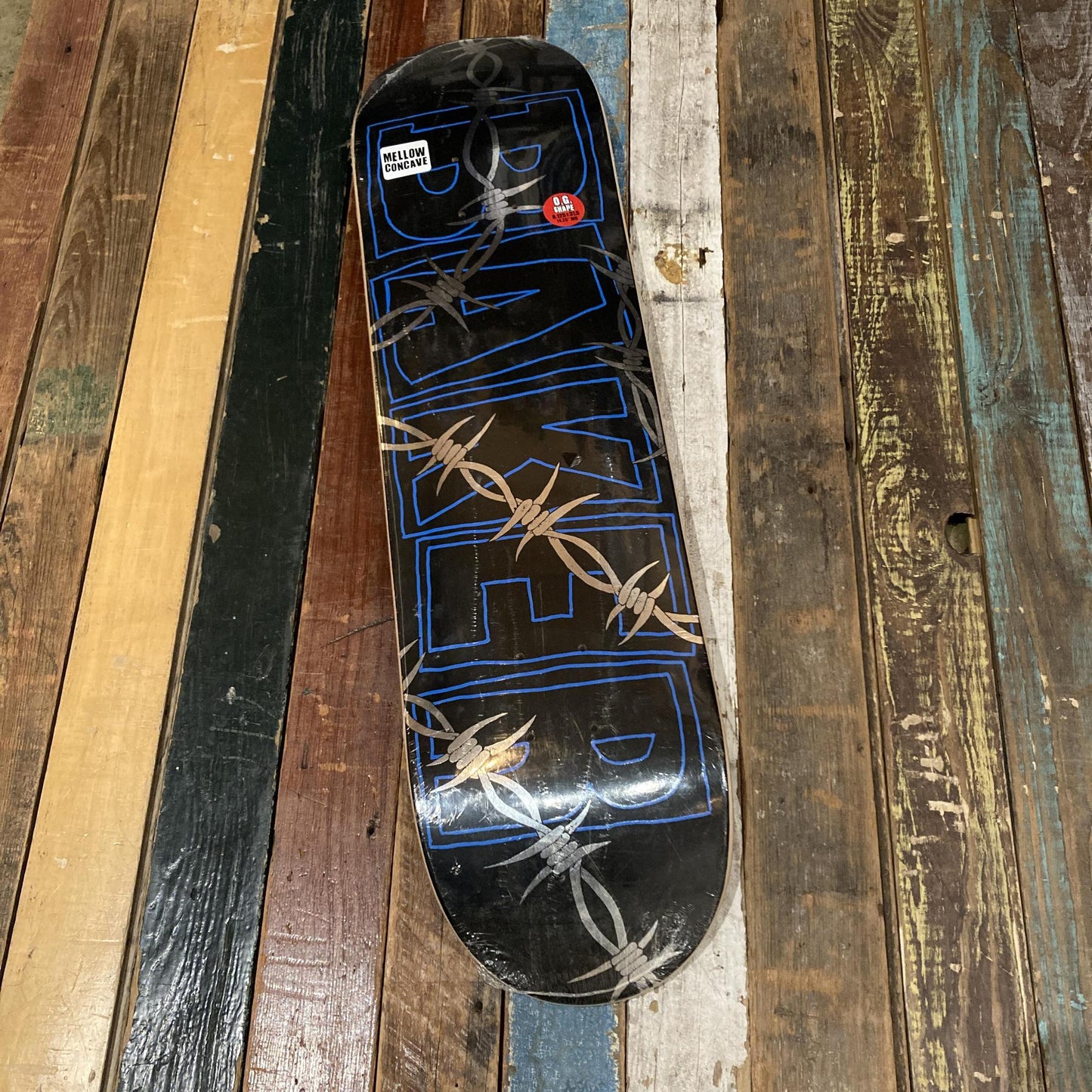 ZA Barbed Wire Deck 8.125