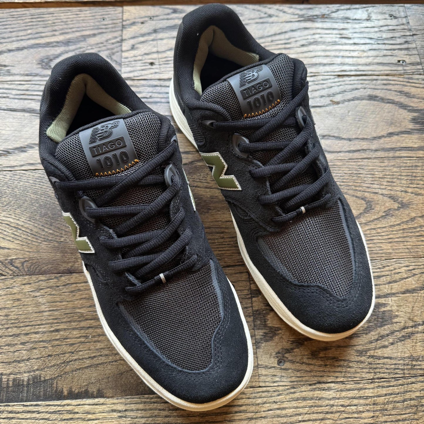 New Balance Numeric 1010 Tiago (Black/Olive)
