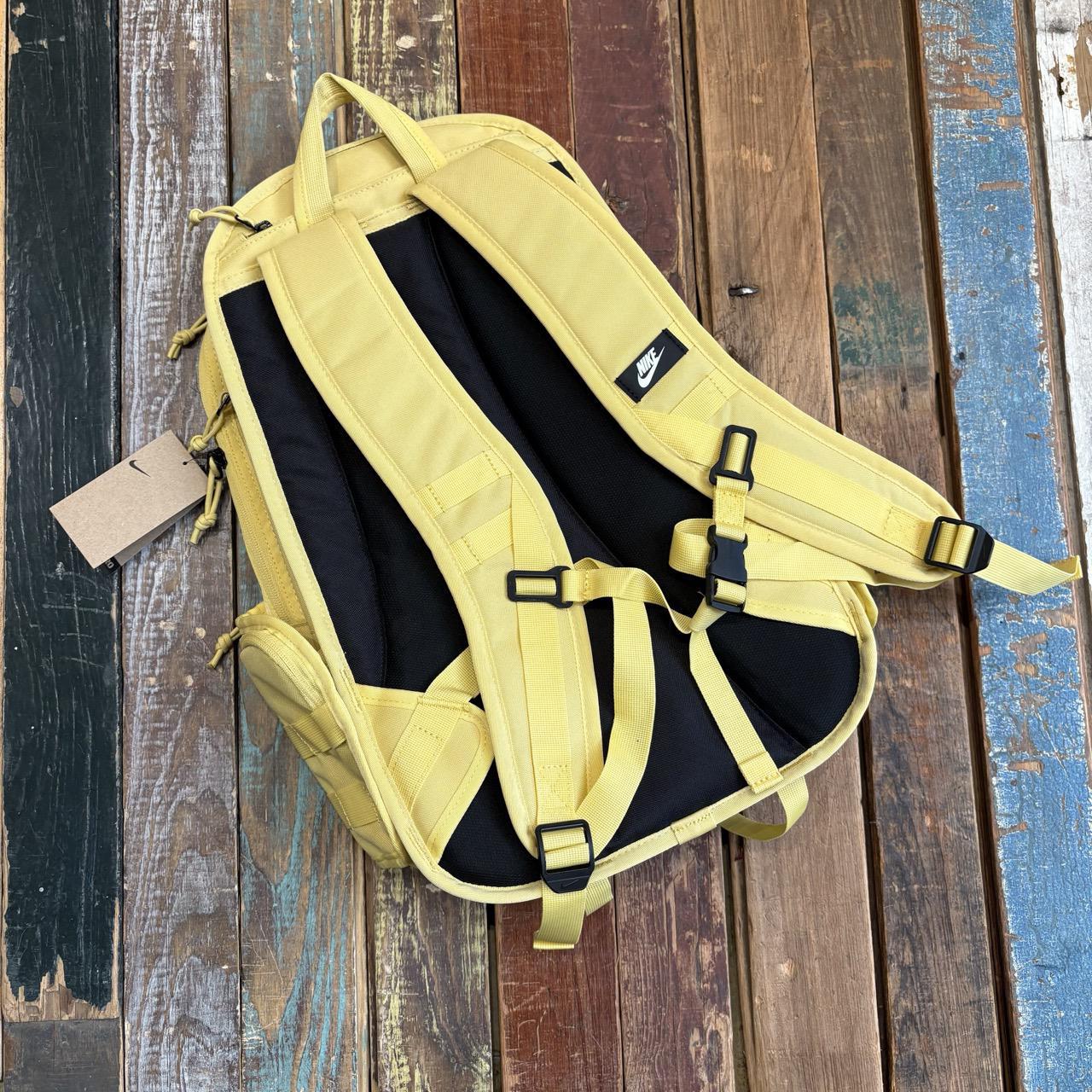 Nike Sportswear RPM Backpack (Saturn Gold/Black/Summit White)