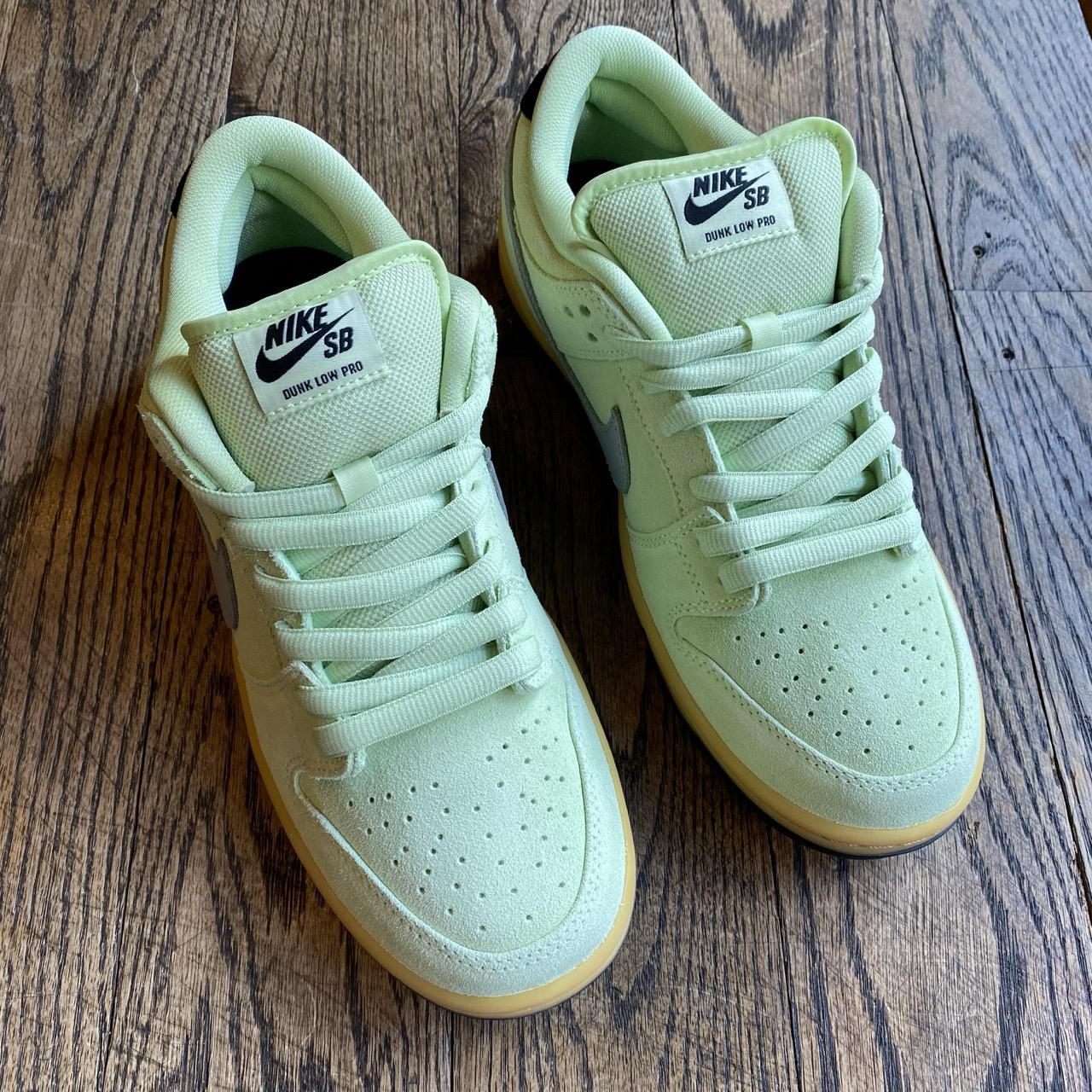 Nike SB Dunk Low Verdugo Mountain (Light Liquid Lime and Black)