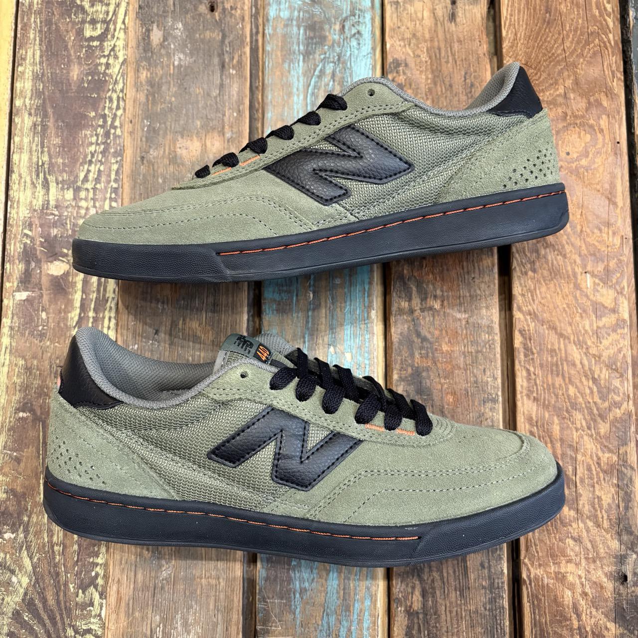 New Balance 440 V2 Shoes (Dark Olivine/Black)