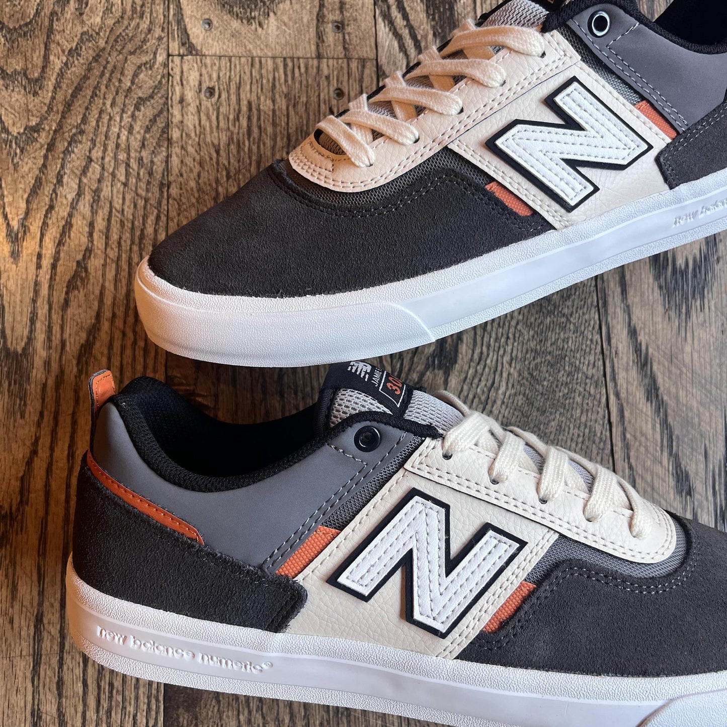 Jamie Foy NM306TRZ (Black Cement with Sea Salt)