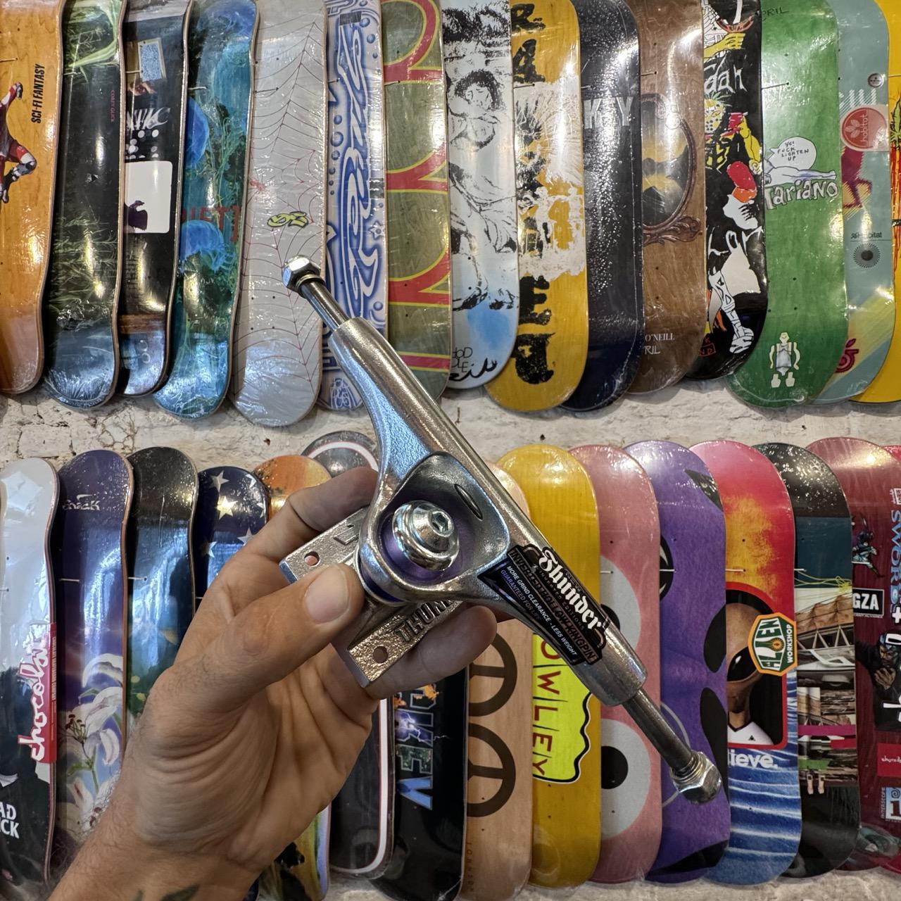 Thunder Inverted Trucks