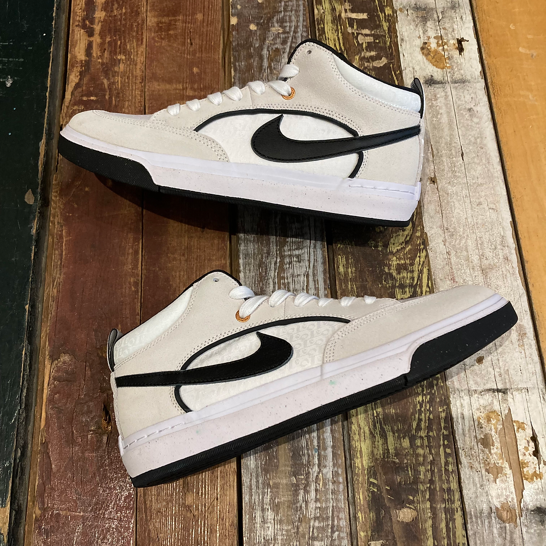 Nike React Leo SB 'White Black' DX4361-100