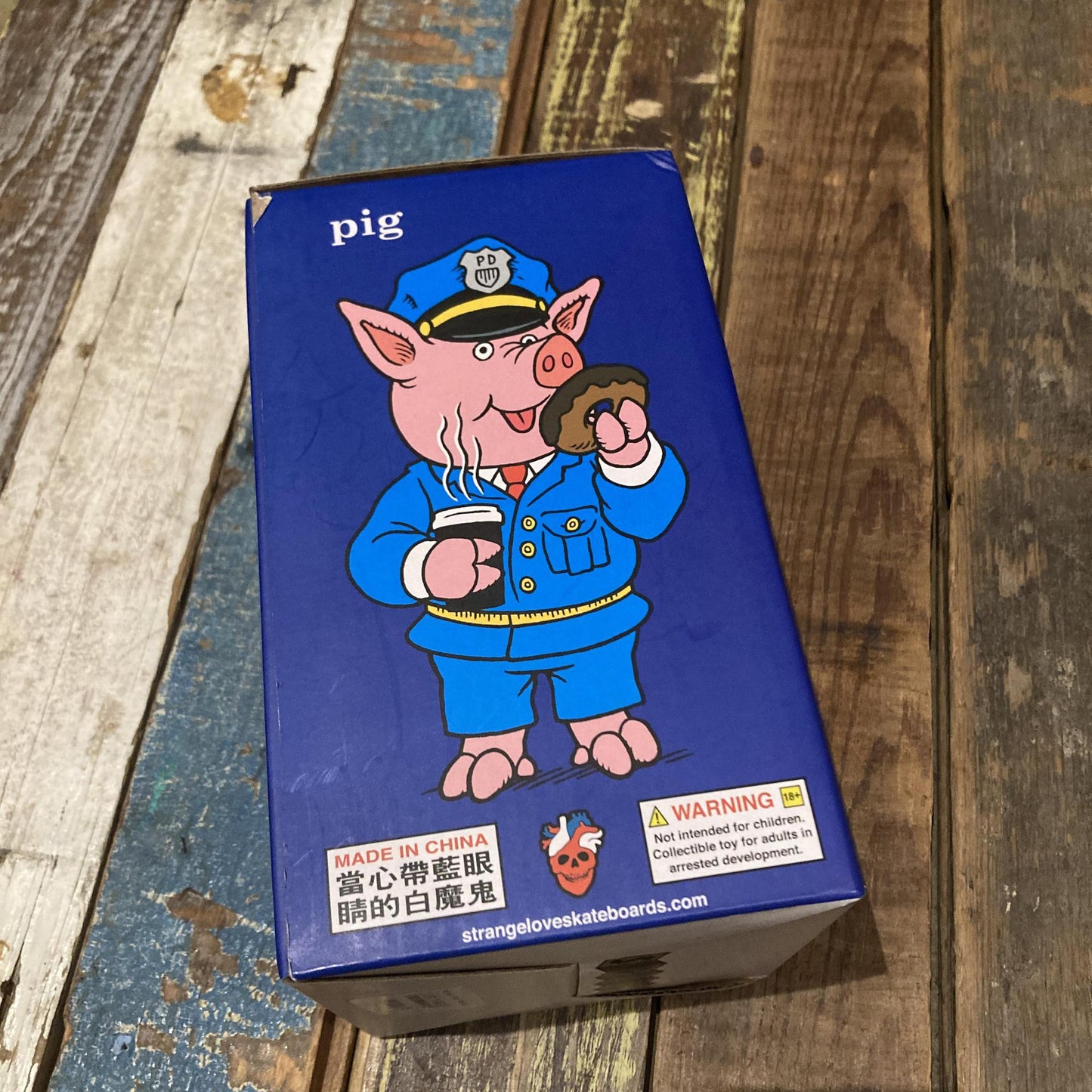 StrangeLove Pig / Neon Officer / Vinyl Toy