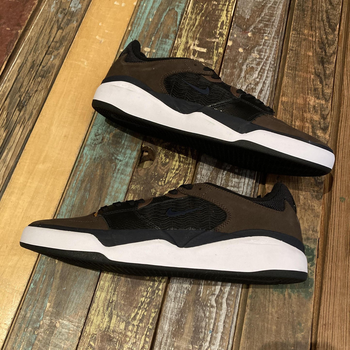 FD1144-200 Nike