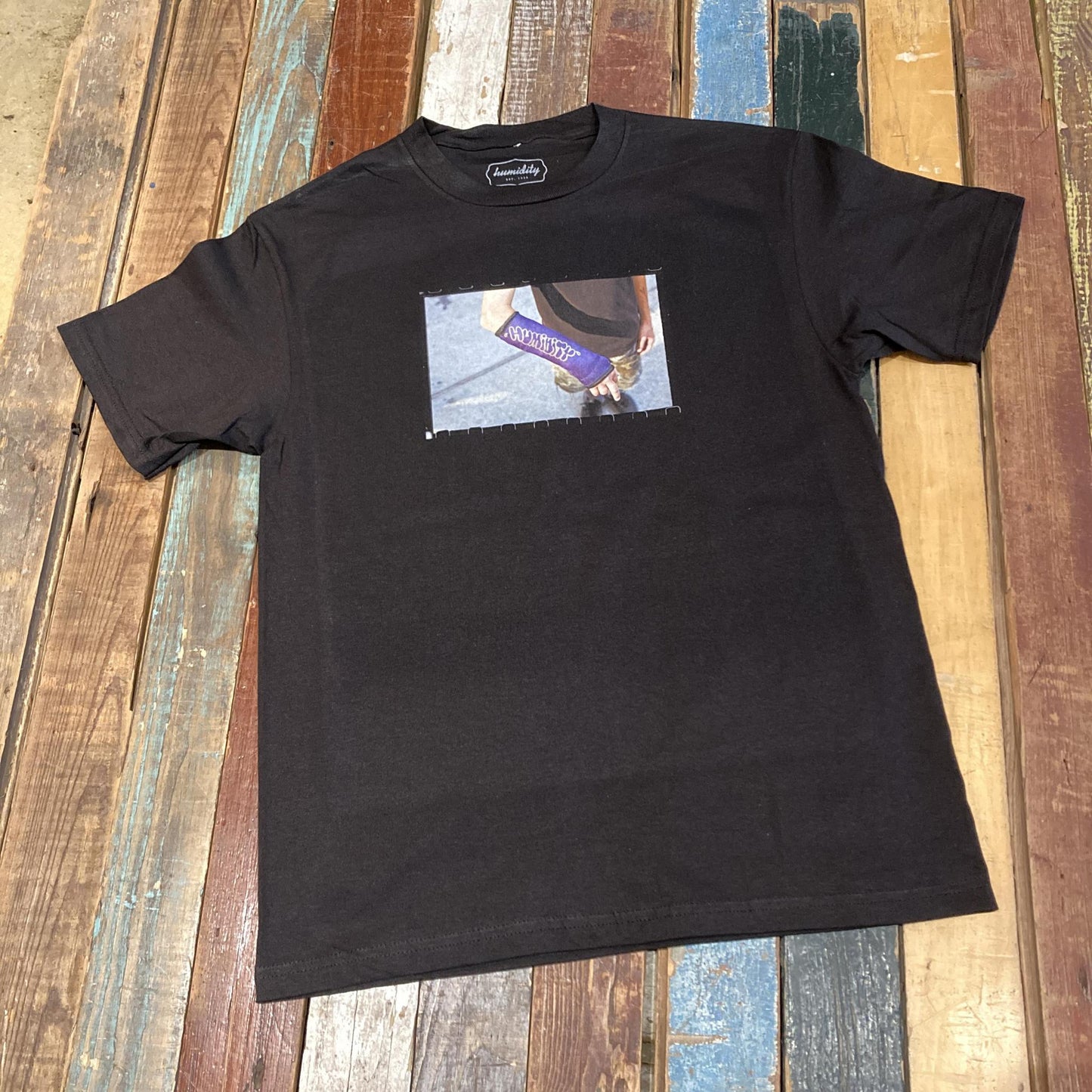 Casted Tee