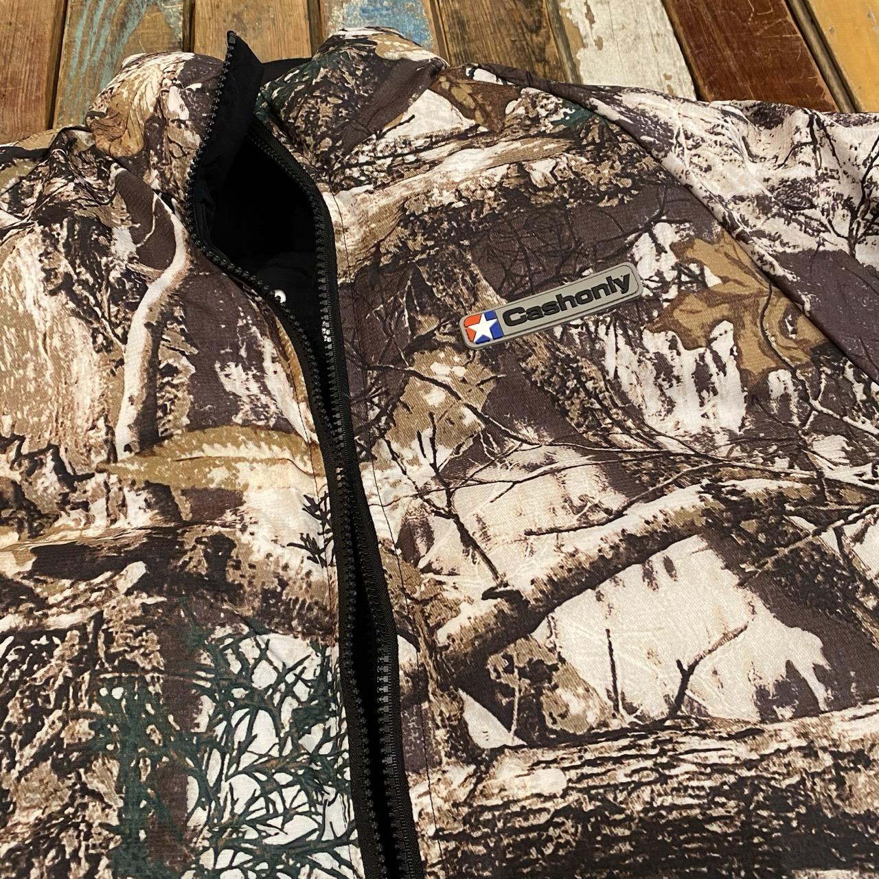 Cash Only Grove Reversible Puffer Jacket (Black / Camo)