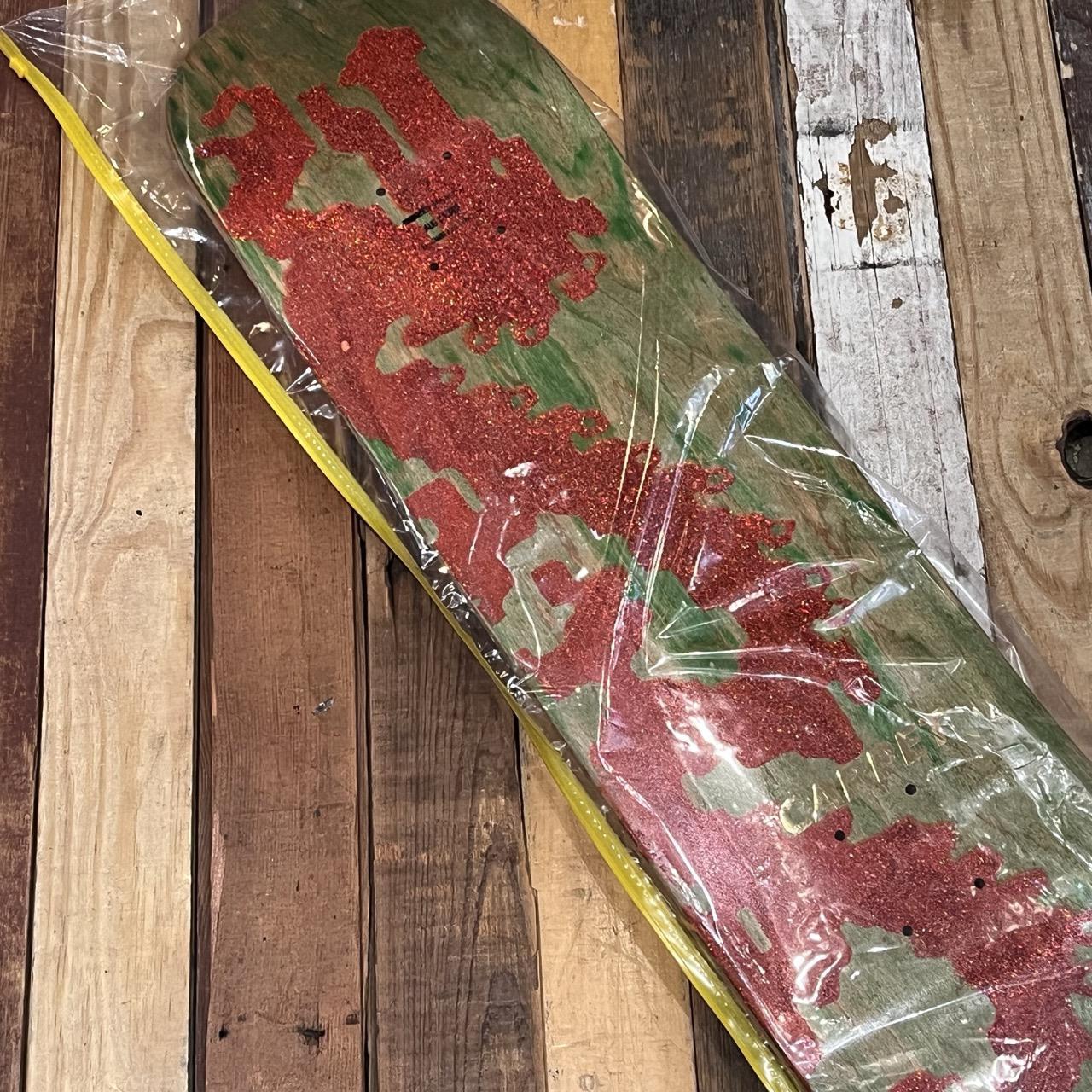 Carpet Company Dragon Deck 8.1
