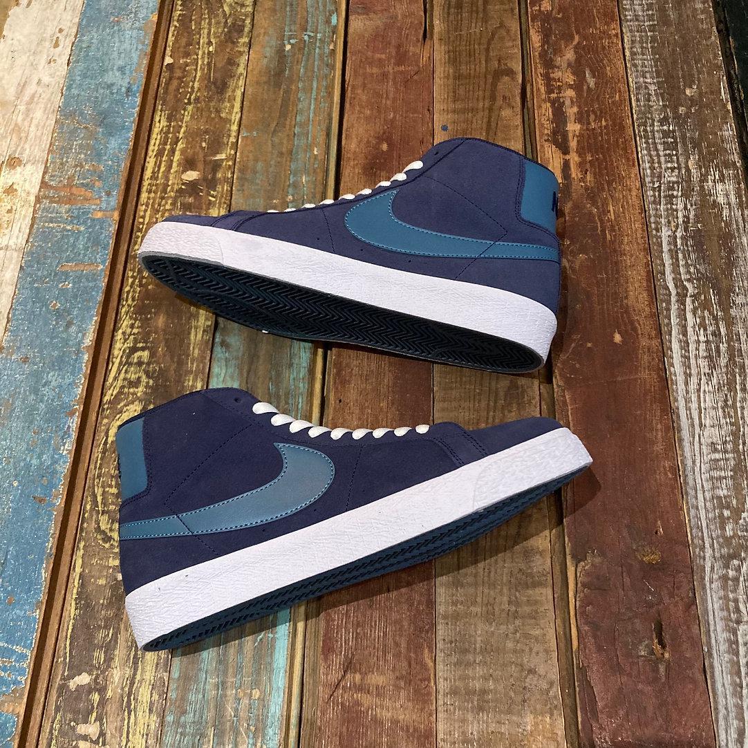Blue with a lil more blue Blazer