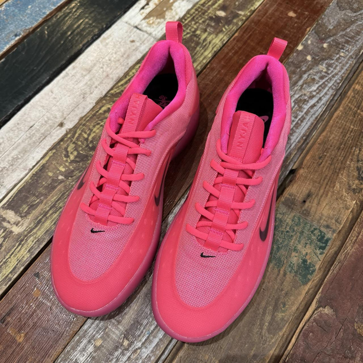 Nike SB Zoom Nyjah 4 (Hyper Pink / Pinksicle)