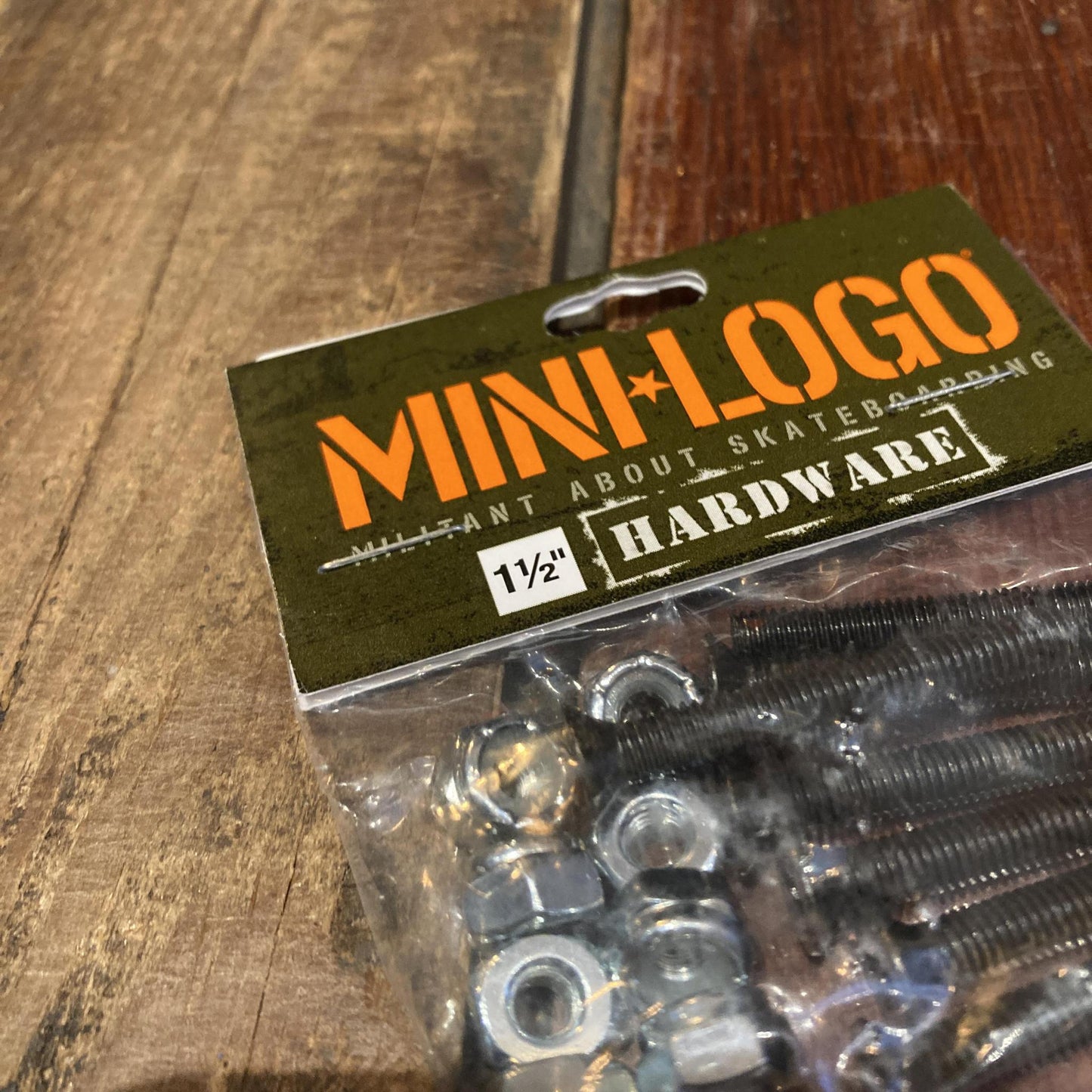 Mini Logo Hardware 1.5"