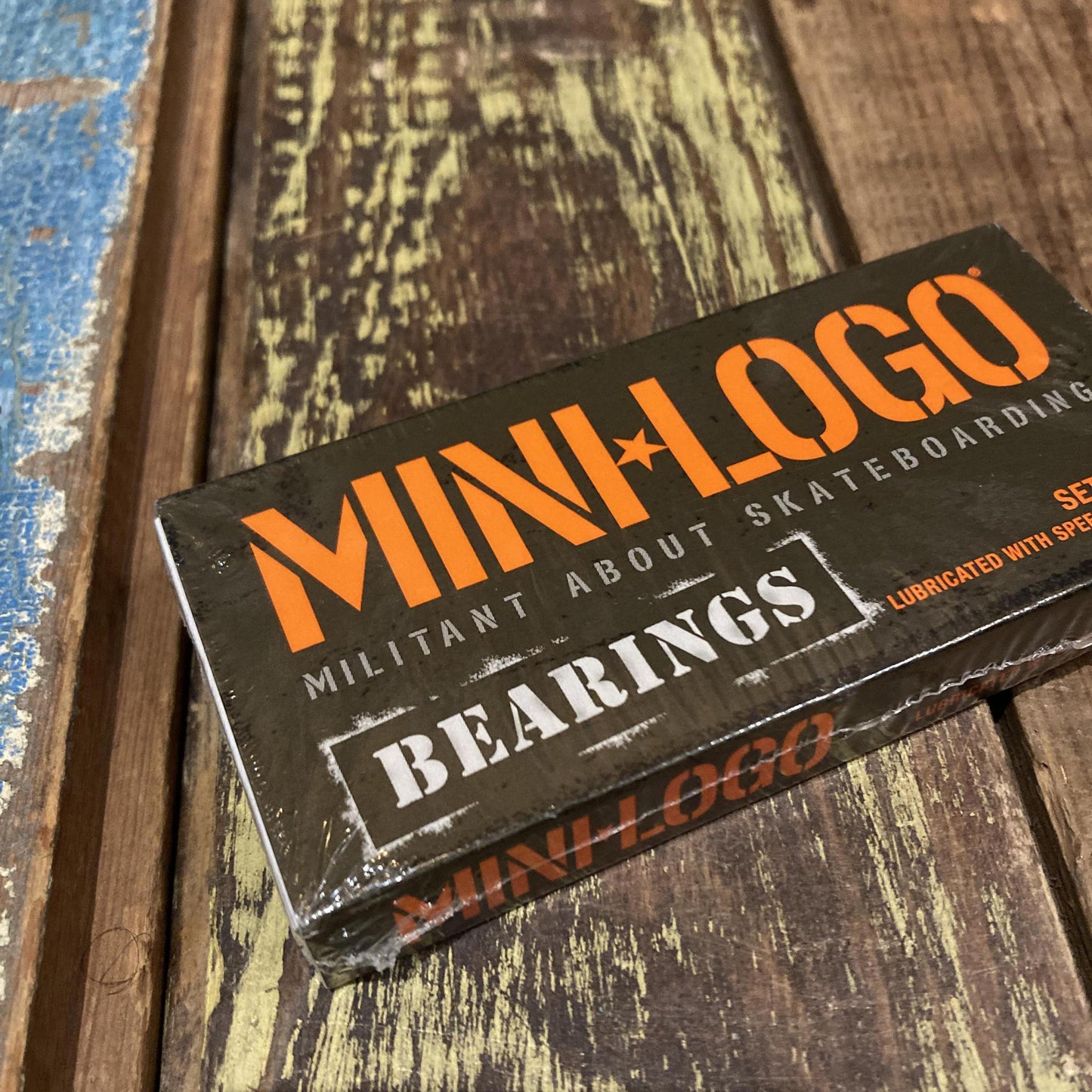 Mini Logo Bearings