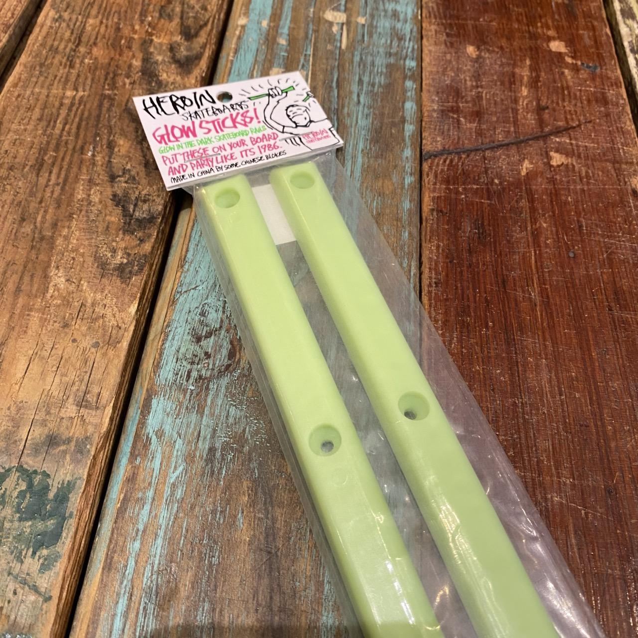 Heroin Glow Sticks Rails