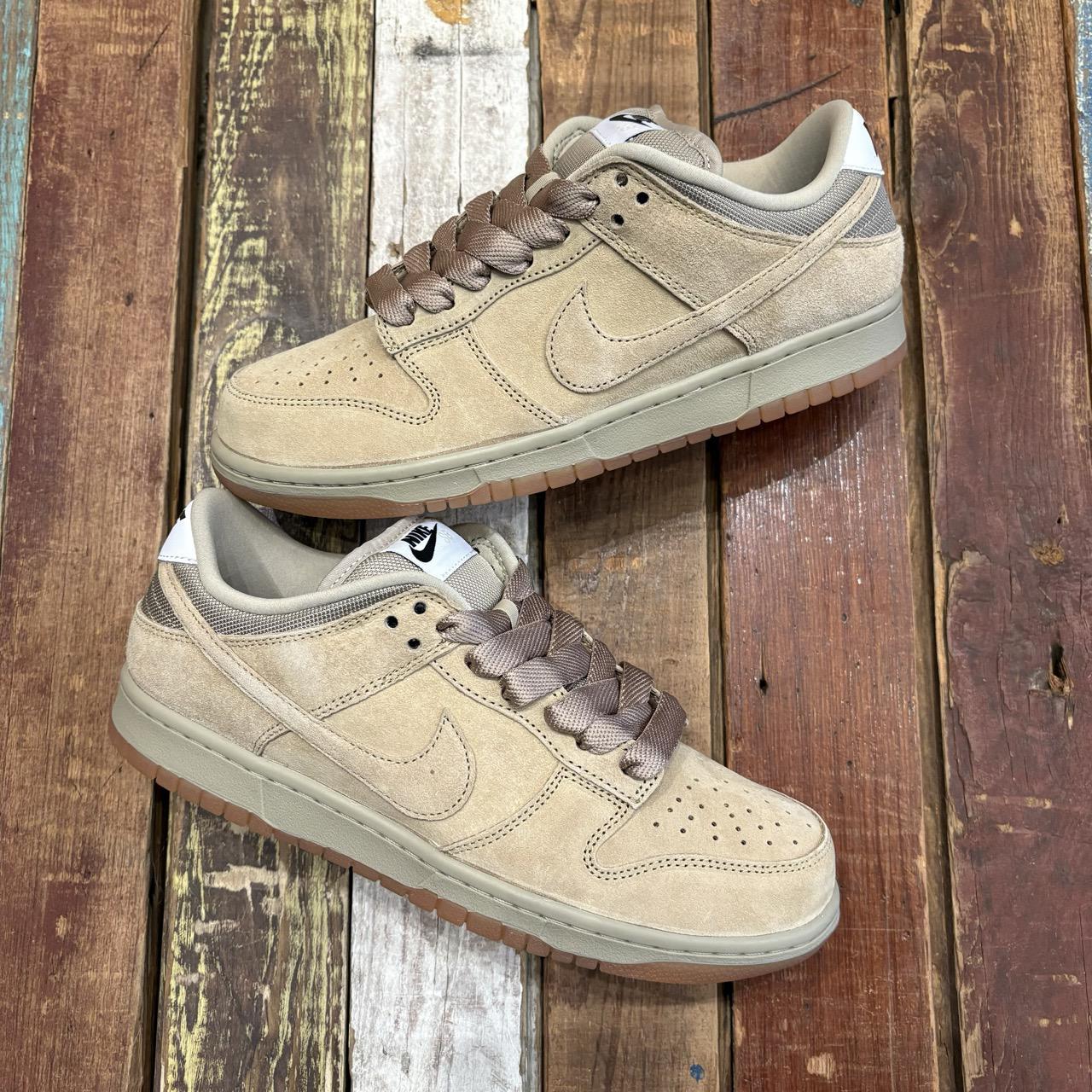 Nike SB Dunk Low Pro B 'Parachute Beige' – humidity - Main Image