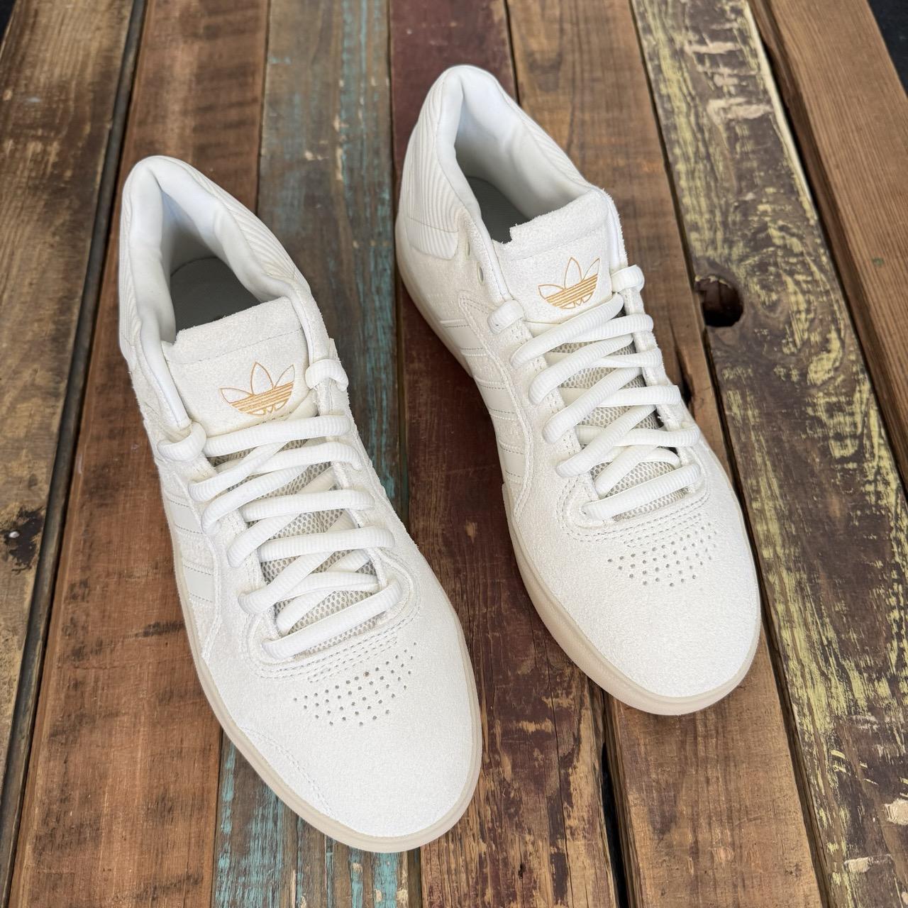 Adidas Tyshawn (Off White/Off White)