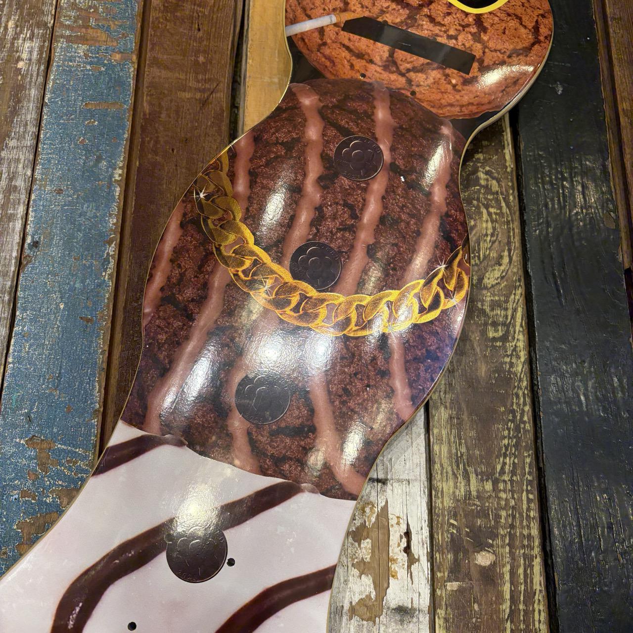 Real Skateboards X QUARTERSNACKS CRUSIER 9"