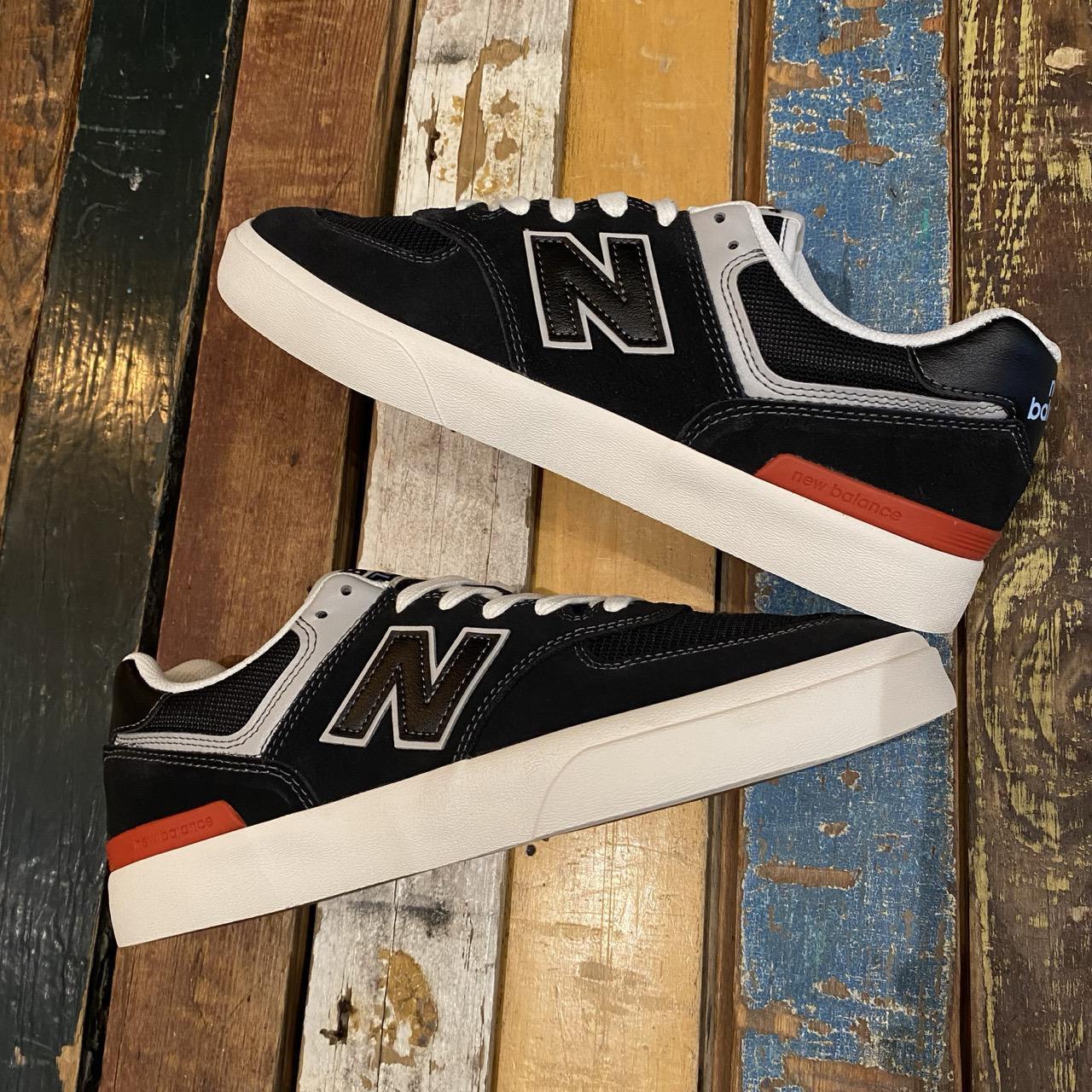 New Balance Numeric 574 Vulc (Black / White)