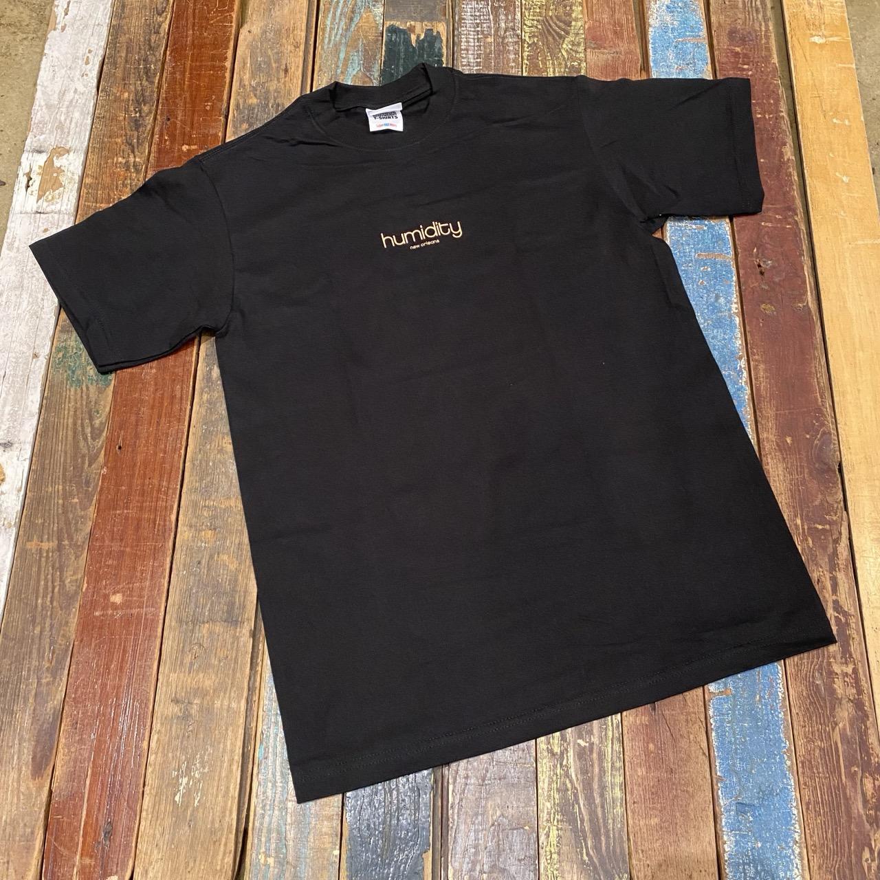 humidity Calvin Tee (Black And Peach)