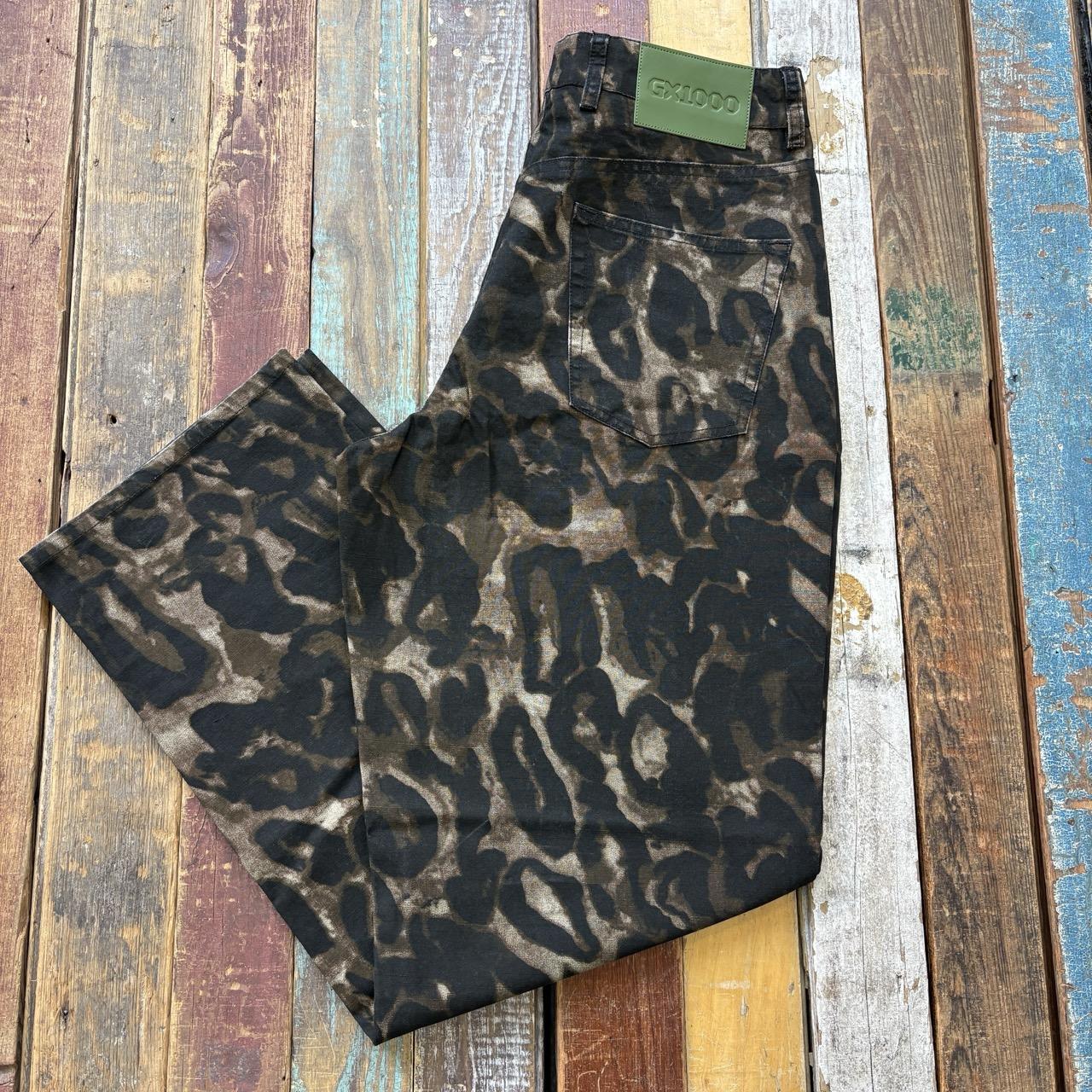 GX1000 Baggy Pants - Leopard Camo