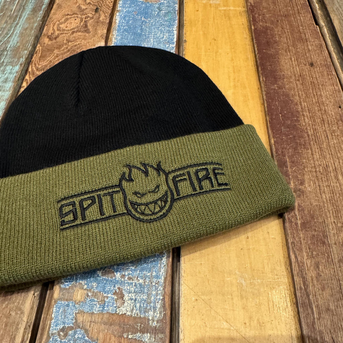 Spifire Beanie LTBARCHBGSCR Cuffed Beanie