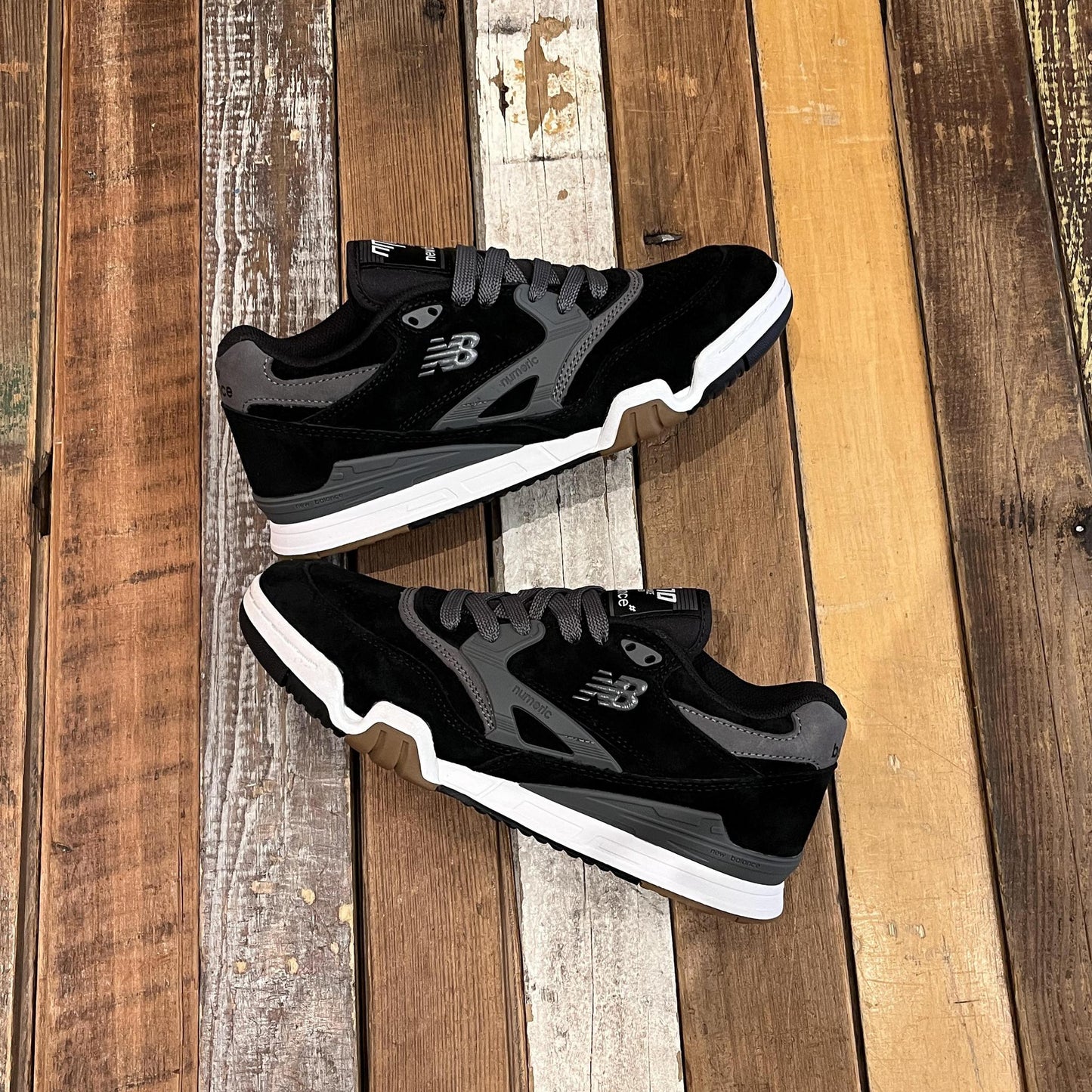 NM770YZZ New Balance